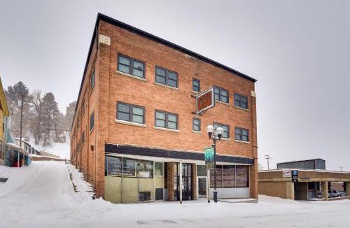 Deadwood Apartment | Sturgis Rally Home Base in Historic Downtown Lead