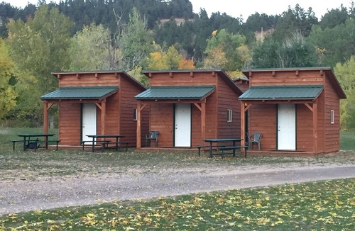Sturgis Cabin | Sturgis SD. Camping Cabin with 2 Full Size Futons in Beautiful Blackhills
