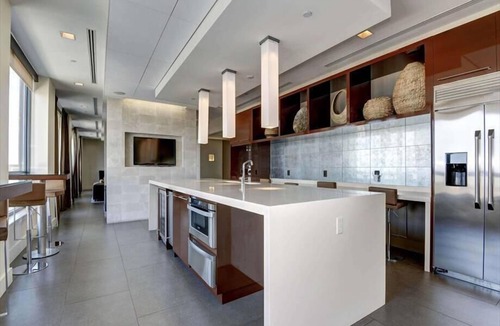 Aurora Highlands Apartment | Stylish 1BR | Work Space+WiFi | Pentagon City