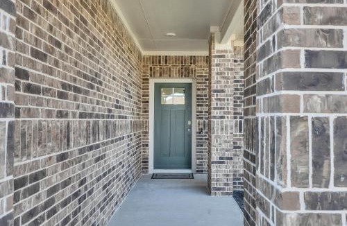 Hutto Villa | Stylish 4BR Family Home with Game Room and Backyard