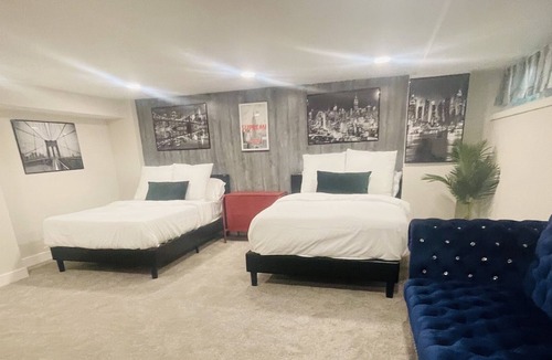 Parkville House | Stylish Home in min. from Towson Center