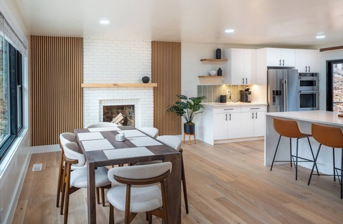 Charlottesville House | Stylish Home Minutes to UVA, Hospitals, & Downtown