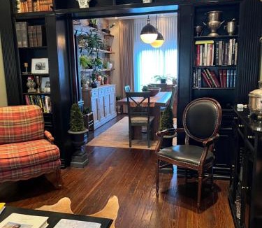West Side House | Stylish Mission-Style Home on Park in Jersey City, NJ
