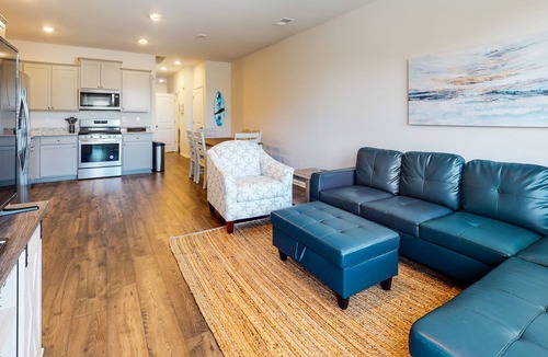 Ocean View House | Stylish ocean view Beach Club townhouse with shared pool, sauna, tennis, & gym