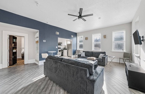 St. Louis House | Stylish Private 1BR Retreat - Firepit, Walk-In Closet + Laundry, 12-Ft Ceilings