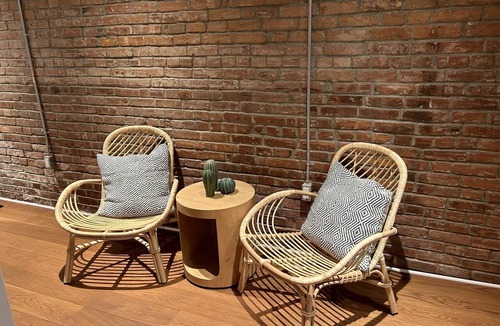 Jersey City Apartment | Stylish stay ~20 min from Manhattan, Newark Airport, Metlife Stadium