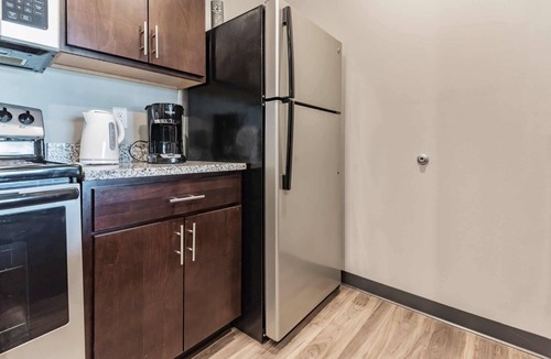 Ames Apartment | Stylish Stay Near ISU Stadium + Downtown Ames