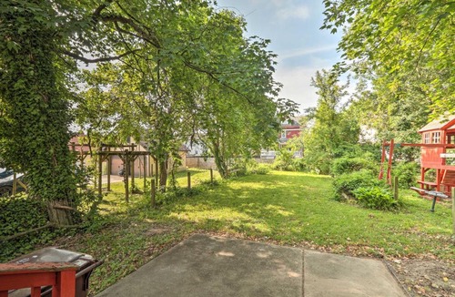 Lansdowne House | Suburban Home w/Backyard Patio < 7 Mi to Dtwn!