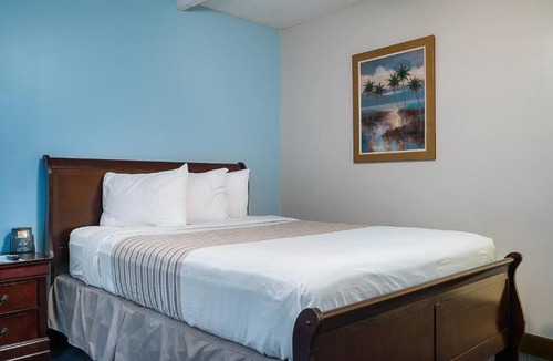 Wilmington Hotel | Suburban Studios of Wilmington