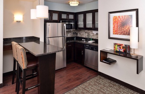 Sioux Falls Condo | Suite with Accessible Tub | Free Breakfast + Indoor Pool + Hot Tub