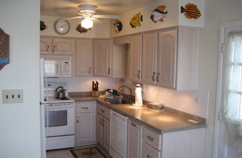 South End Condo | Summer Condo-Family Friendly-2 blocks from beach with sunset views