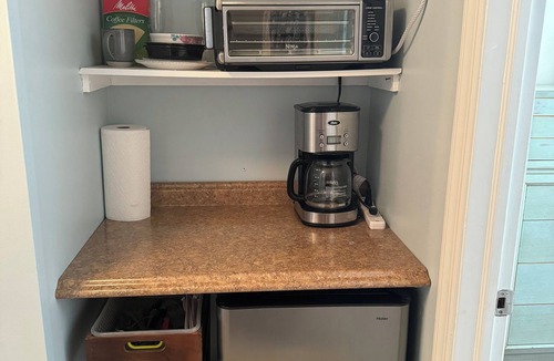 Osbornsville Apartment | Summer Oasis 1-bedroom apartment with AC, WiFi in tranquil Brick Township