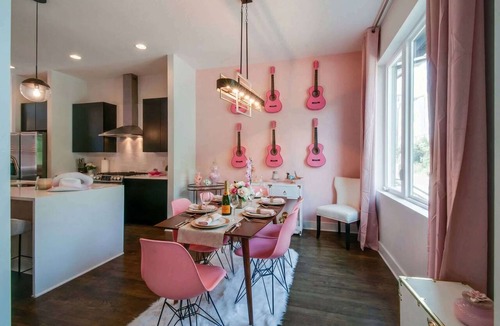 Nashville House | Summer rooftop decks, karaoke rooms, game rooms near Broadway & Nissan Stadium