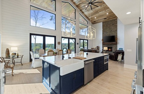 Crane Hill House | Sun Sets Overlooking Big Bridge Trident Marina & Grill on Lewis Smith Lake.