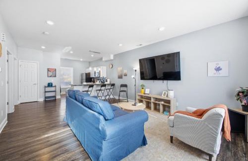 St. Joseph Apartment | Sun Valley Collection | 4 Self-Contained Retreats