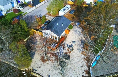 Osbornsville House | SUN7 | Bring your boat! Waterfront cottage w/private dock!