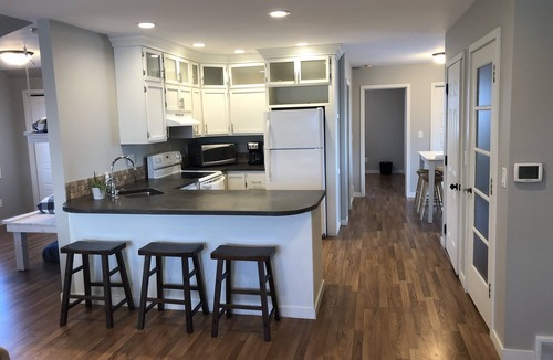 Sioux County House | Sunrise Suite carriage house apartment