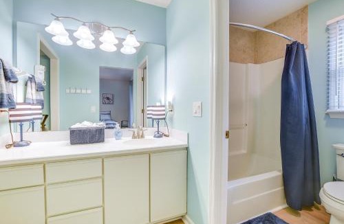Sea Trail House | Sunset Beach Condo: Ideal Golfing Getaway!