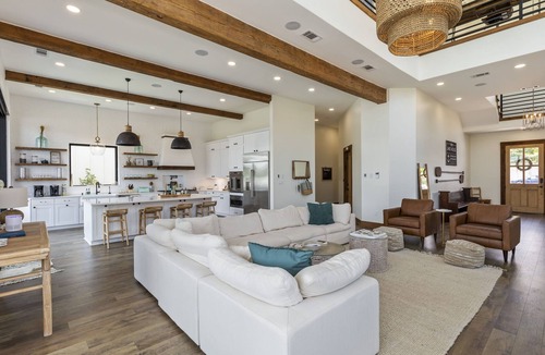 Alexander City House | Sunset Rock by Lake Martin Vibe