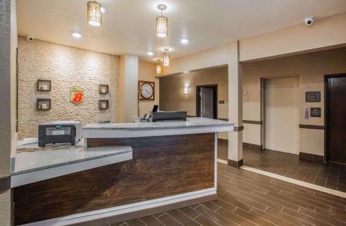 Altoona Hotel | Super 8 by Wyndham Altoona