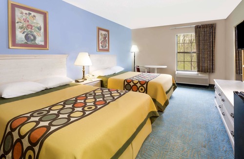 Freeport Hotel | Super 8 by Wyndham Freeport