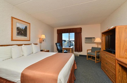 Rapid City Hotel | Super 8 by Wyndham Rapid City