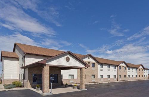 Rochelle Hotel | Super 8 by Wyndham Rochelle