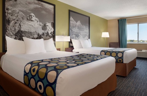 Sioux Falls Hotel | Super 8 by Wyndham Sioux Falls