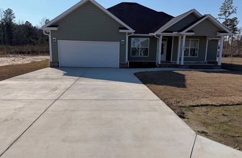 Loris House | Superb 4-bedroom house with AC in charming Loris