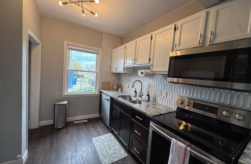 Sioux Falls House | Superlisting! Entire Duplex, perfect for 2 families traveling together