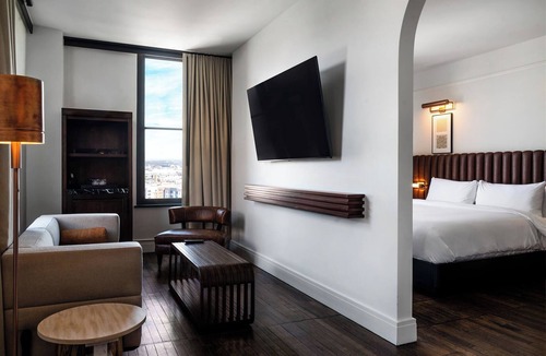 Court Avenue Entertainment District Hotel | Surety Hotel, Autograph Collection