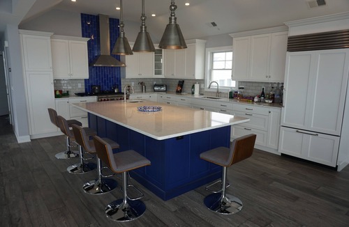 Surf City House | Surf City Escape! Large Oceanfront Home with 6 Bedrooms, Elevator and Hot Tub