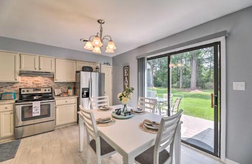 Swansboro House | Swansboro Coastal Home < 3 Mi to State Park!