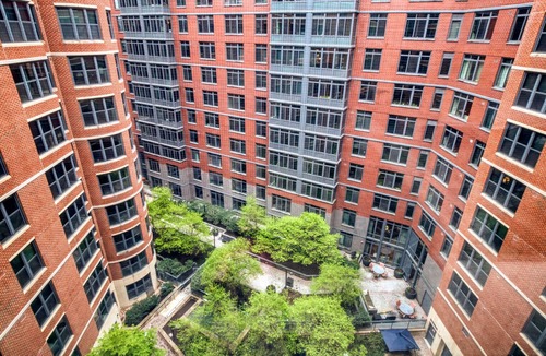 Navy Yard Apartment | Sweet Navy Yard Studio w/Gym, Pool & Theater, nr Metro, by Blueground