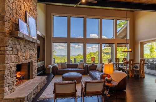 Deep Gap House | Sweet Sejour - Luxury home in BRMC with long views, hot tub, pool table