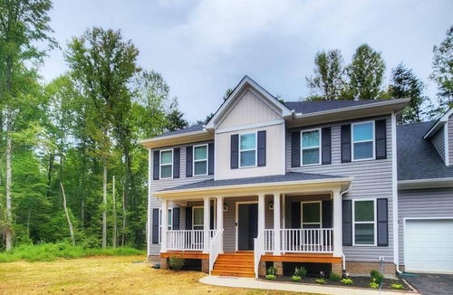 Bumpass House | Sweet Serenity at Lake Anna - lake access, public side, firepit HOT TUB