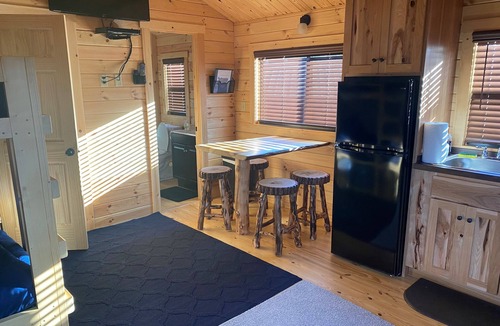 Scottsboro Cabin | SWIMBAIT CABIN