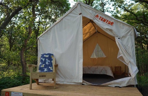 Burbank RV Rental | Tentrr State Park Site - Nebraska Ponca State Park – Buffalo Run E – Single Ca