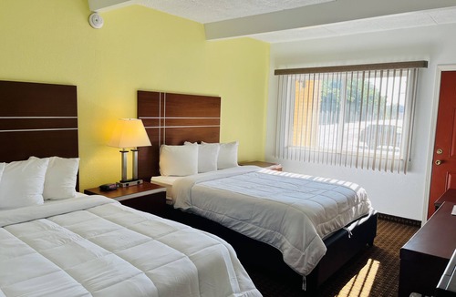 East Dubuque Hotel | Tesla MedBed Center, East Dubuque