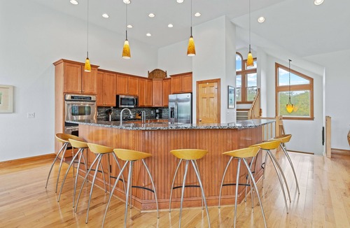 Corolla House | Thanks Dad: 6 Bedrooms, Large Private Pool, Hot Tub
