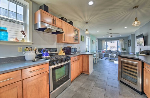 Lake Como House | ‘The 1818’ - Quick walk to 20th Ave Beach!