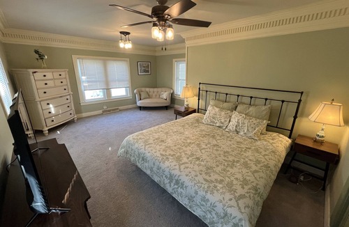 Kaneville House | The 1840's Goat House