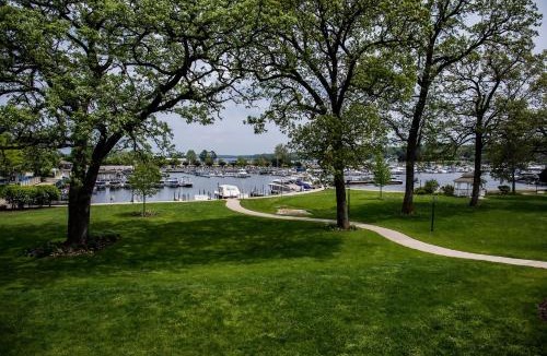Fontana-on-Geneva Lake Resort | The Abbey Resort & Avani Spa