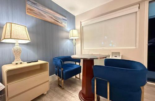 Somers Point Hotel | The Aventis Inn