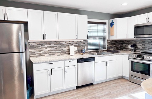 Sioux Falls House | The Bailey House - 4 Bedroom Luxury Comfort Downtown Sioux Falls