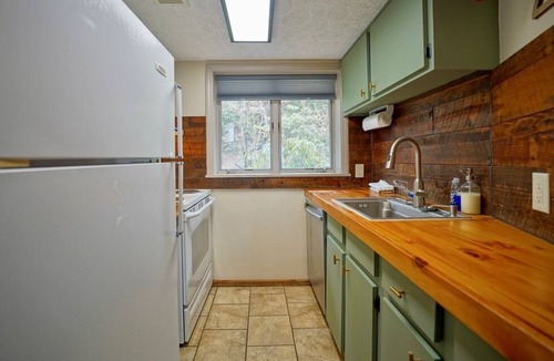 Beech Mountain Condo | The Beech Club ★ Breathtaking Views ★ Pet Friendly ★