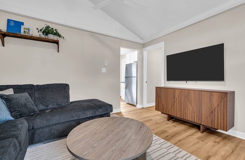 Lake Como House | The Belmar Surf Shacks - The Surf