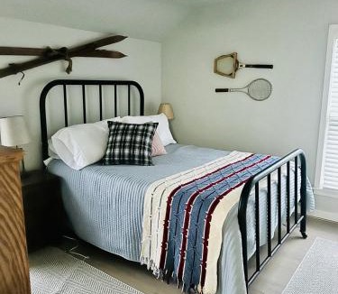 Clear Lake House | The Birchwood - At Twin Pines-Walk to the Lake!
