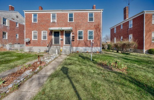 Dundalk Apartment | The Buck: modern farmhouse style Dundalk apartment