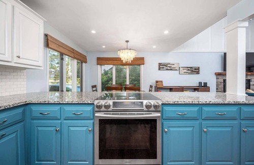 Olivia House | The Bungalow at Pebble Beach Canal Views with Hot Tub